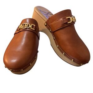 NEW Sam Edelman Kaye Sz 8 Clogs Vegan Leather Cuoio Brown Studded Women's Mules